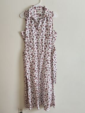 Cynthia Rowley White Maxi Dress with Red Ditsy Floral Print 100 Linen Button Up